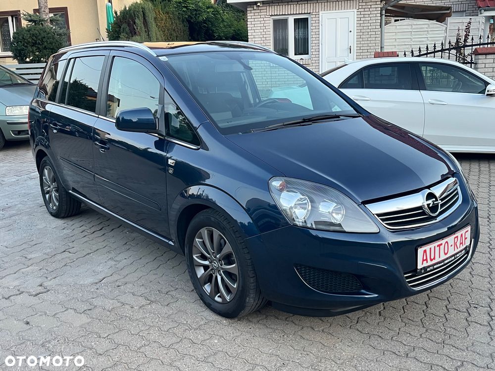 Opel Zafira - 14