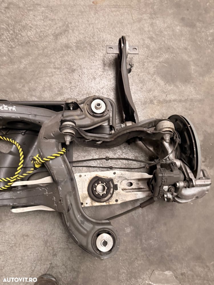 Punte spate completa fara rugina MERCEDES A-class, B-class, GLA, CLA 4x2 an 2013-2018 aproape noua - 3