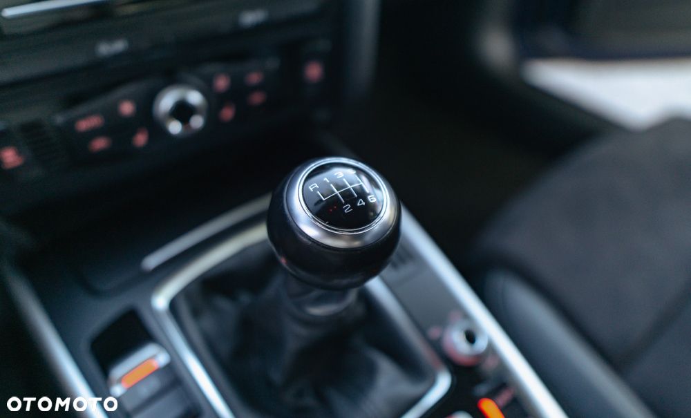 Audi A4 Avant - 32