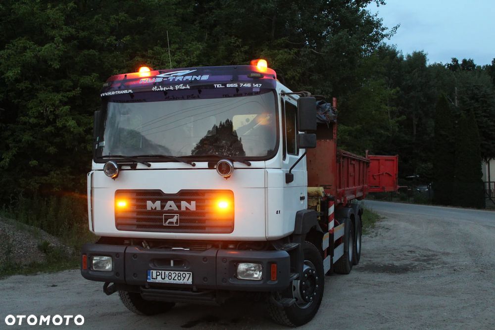 MAN 33.364 F2000 - 15