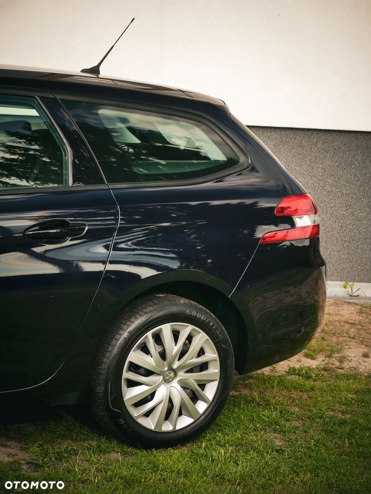 Peugeot 308 - 3