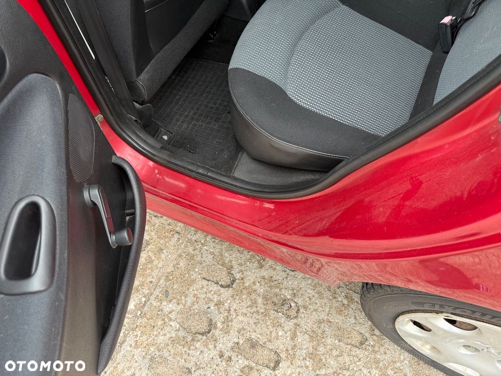 Peugeot 206 1.1 XR Presence - 18