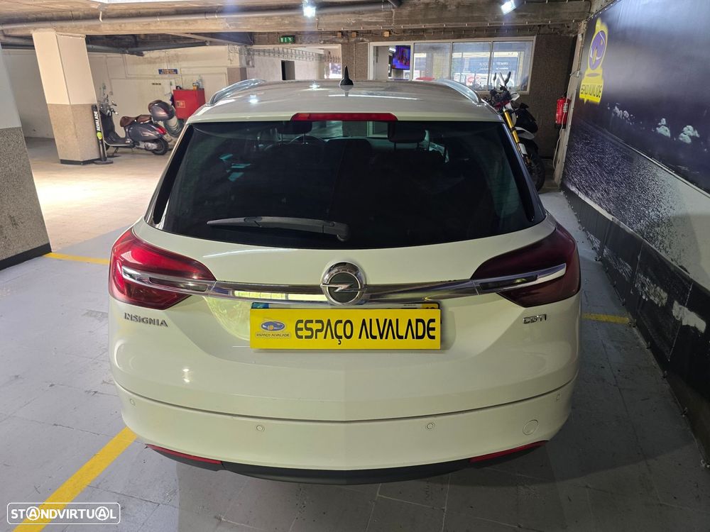 Opel Insignia Sports Tourer 1.6 CDTi Executive S/S - 4