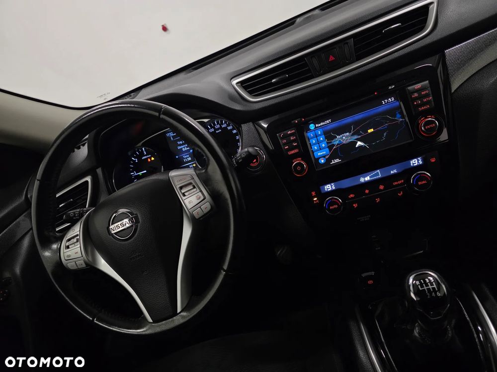 Nissan X-Trail 1.6 DCi Tekna 4WD - 8