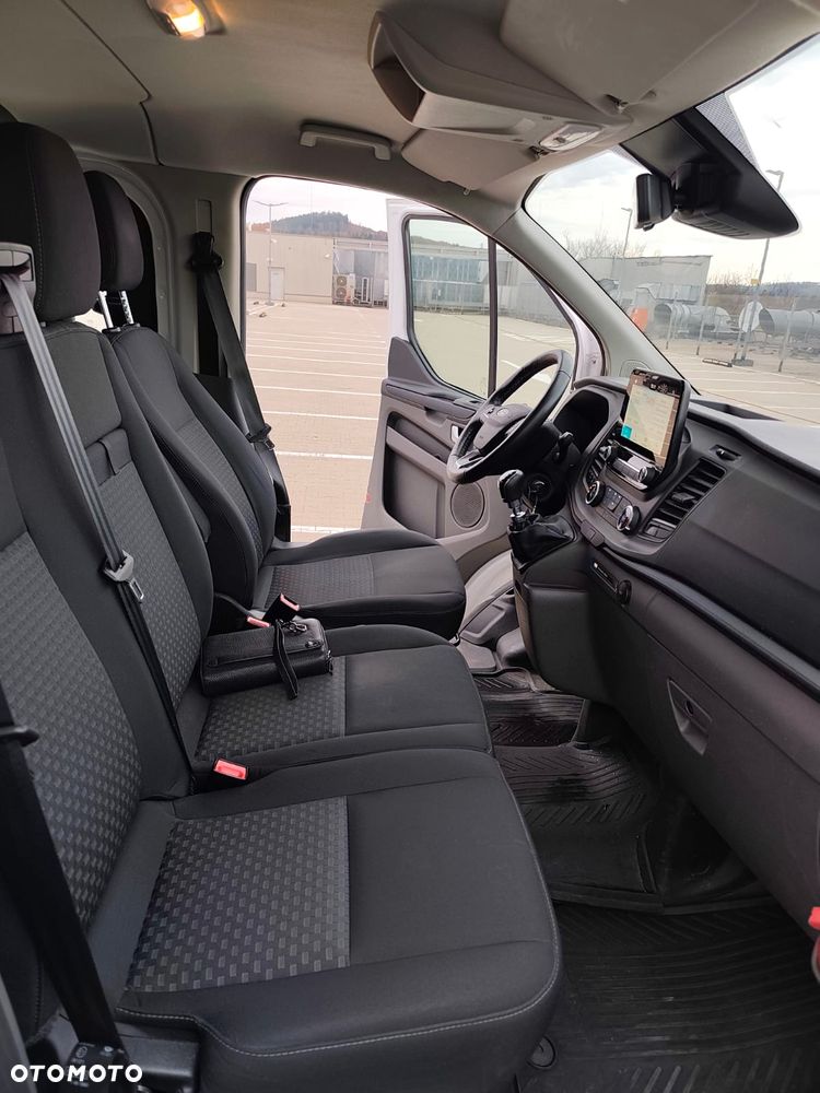 Ford Transit Custom Kombi 340 L2H1 Trail - 11