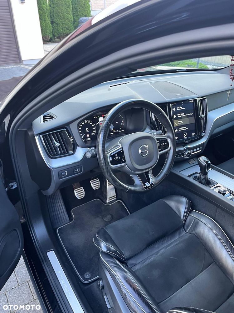 Volvo XC 60 D3 R-Design - 6