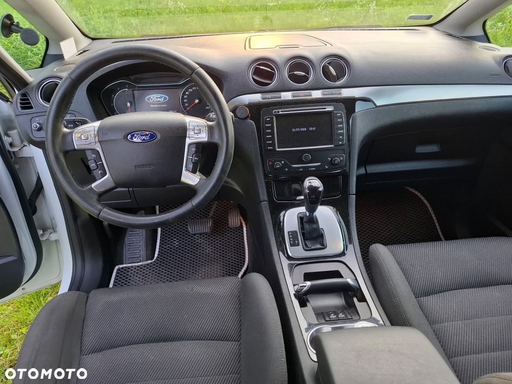 Ford S-Max - 6