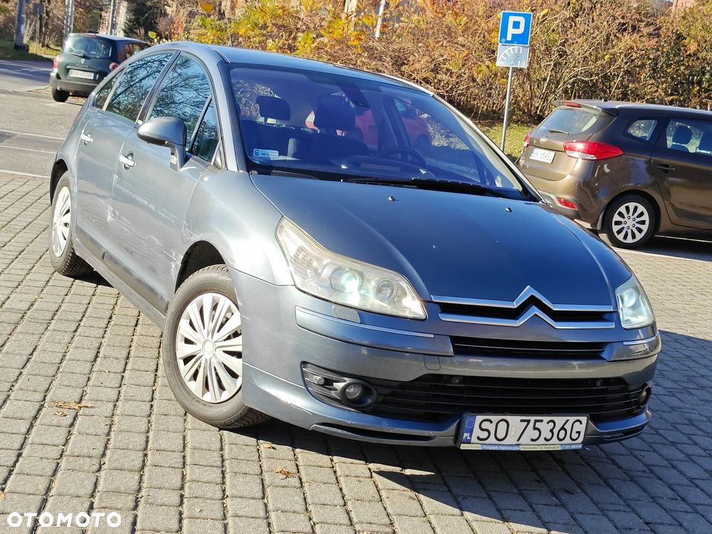 Citroën C4 1.6 HDi FAP Confort - 4