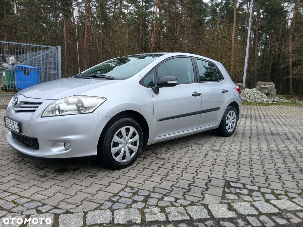 Toyota Auris 1.33 VVT-i Terra - 3