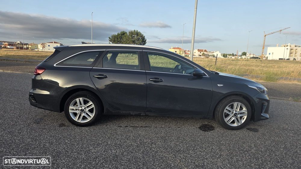 Kia Ceed SW 1.6 CRDi SX - 3