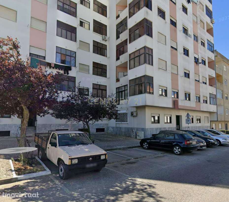 Espaçoso T3 em Seixal (RESERVADO) - Grande imagem: 3/4