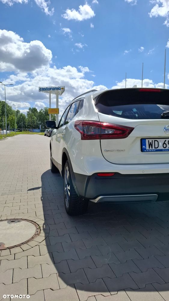 Nissan Qashqai 1.3 DIG-T N-Connecta - 4