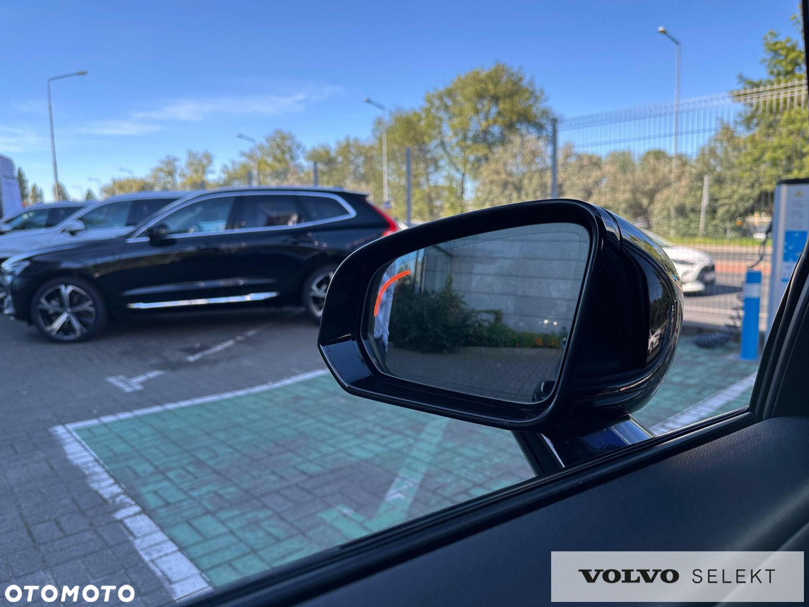 Volvo V60 Cross Country - 19