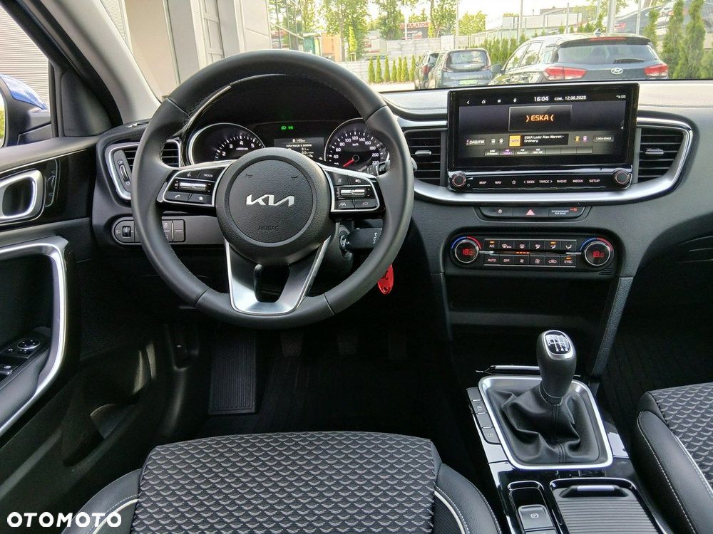 Kia XCeed 1.5 T-GDI M - 21