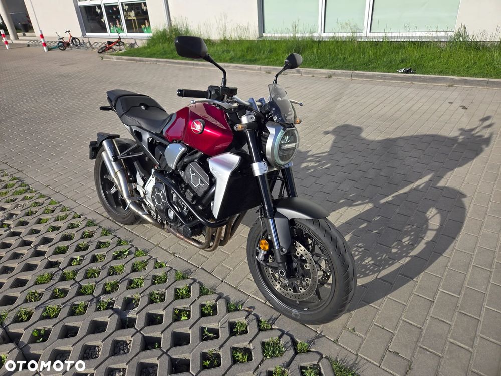 Honda CB - 2