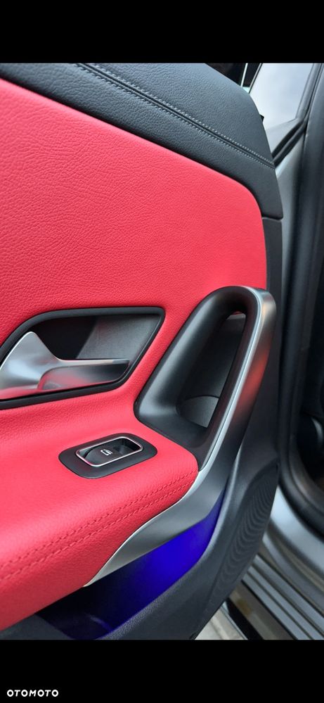 Mercedes-Benz CLA - 26
