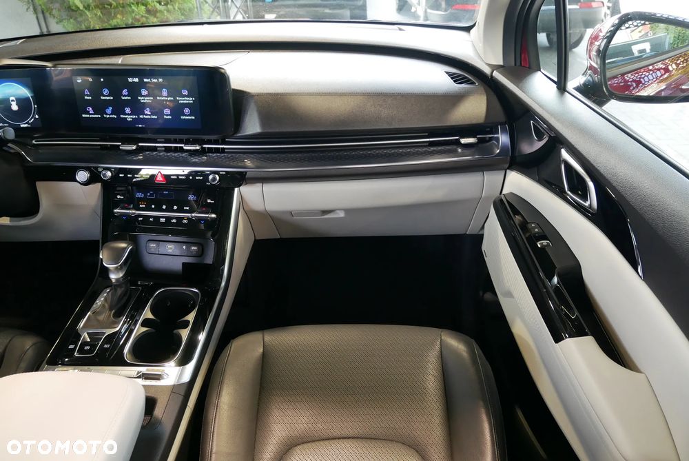 Kia Carnival - 15