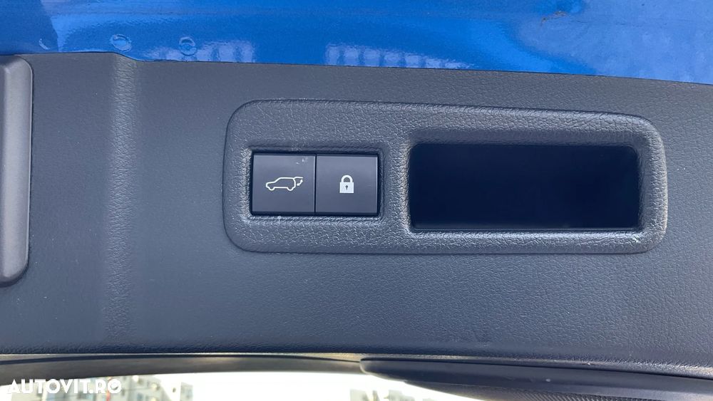 Lexus Seria NX 300h AWD Executive Plus - 37