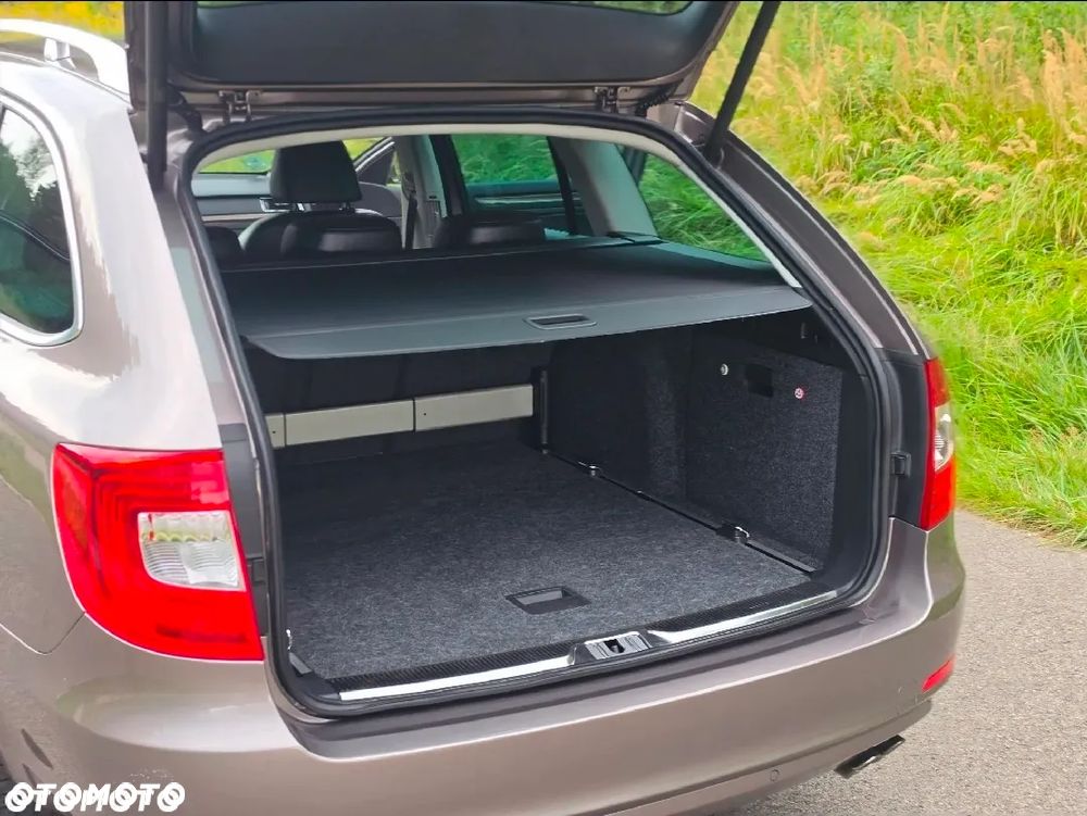 Skoda Superb 2.0 TSI DSG Elegance - 21