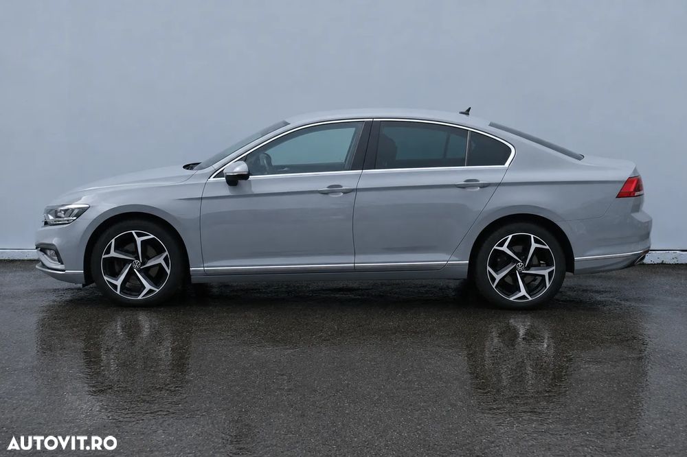 Volkswagen Passat 2.0 TDI DSG Highline - 8