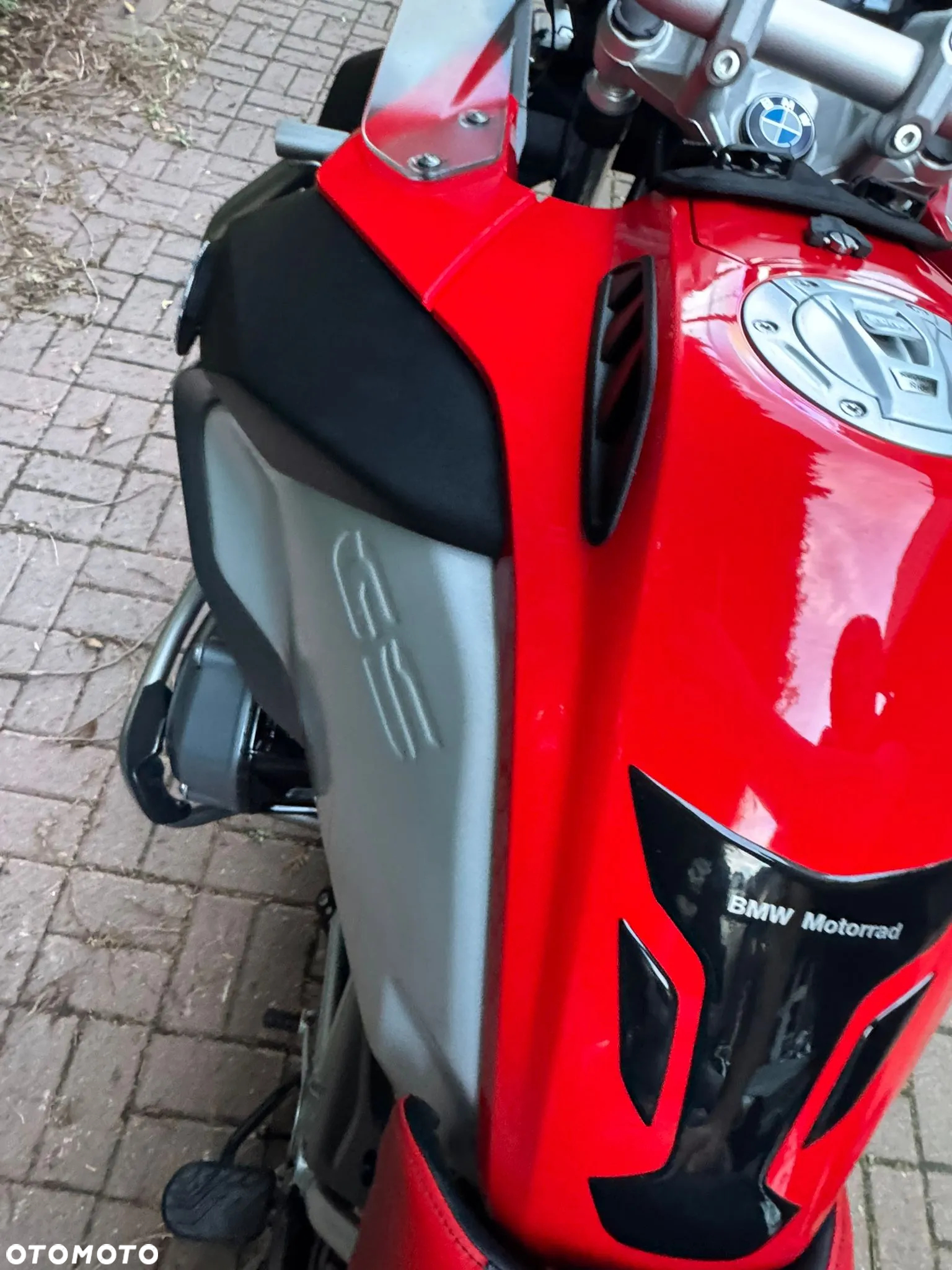 BMW R - 19