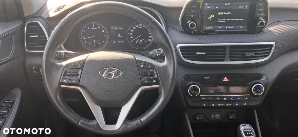 Hyundai Tucson - 16