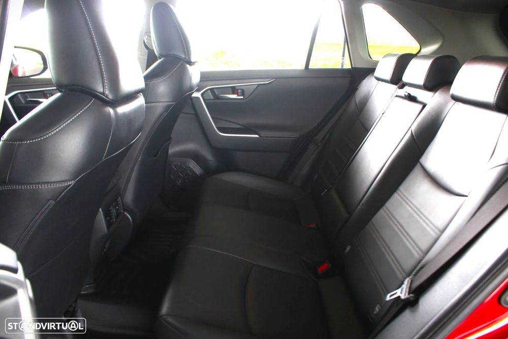 Toyota RAV4 2.5 HDF Lounge - 34