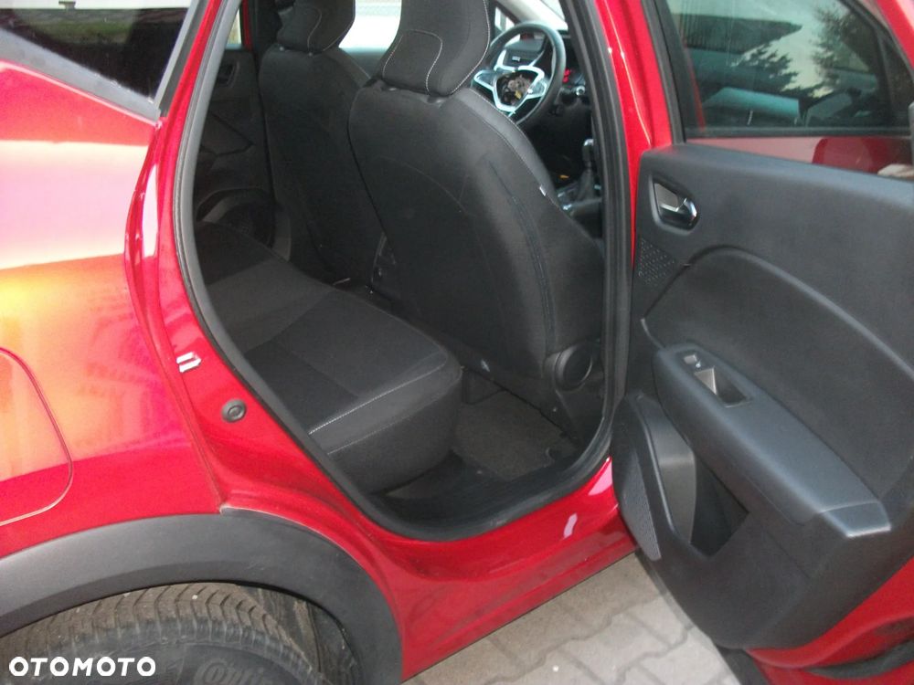 Renault Captur TCe 90 EVOLUTION - 22