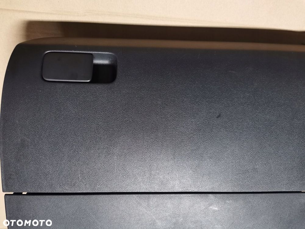 Schowek pasażera VW Polo 6R - 3