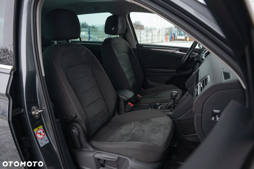 Volkswagen Tiguan 2.0 TDI SCR 4Motion (BlueMotion Techn.) DSG Highline - 24