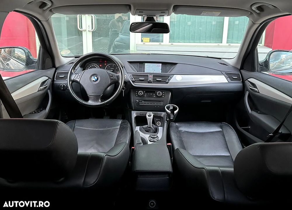 BMW X1 - 10