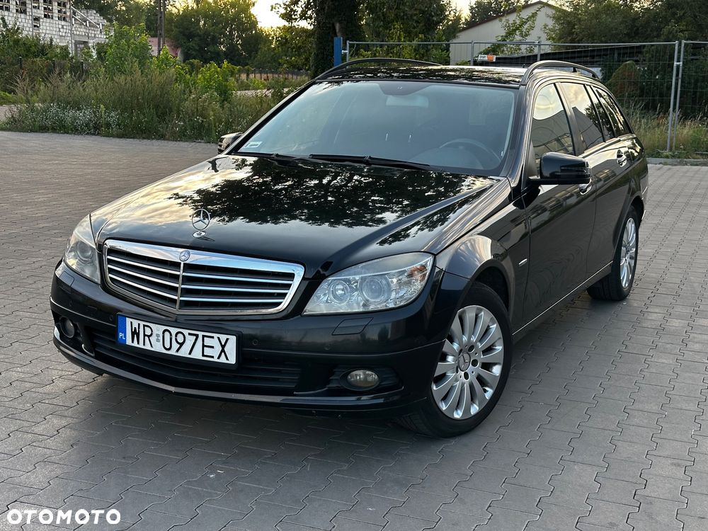 Mercedes-Benz Klasa C 220 CDI DPF Automatik BlueEFFICIENCY Elegance - 3