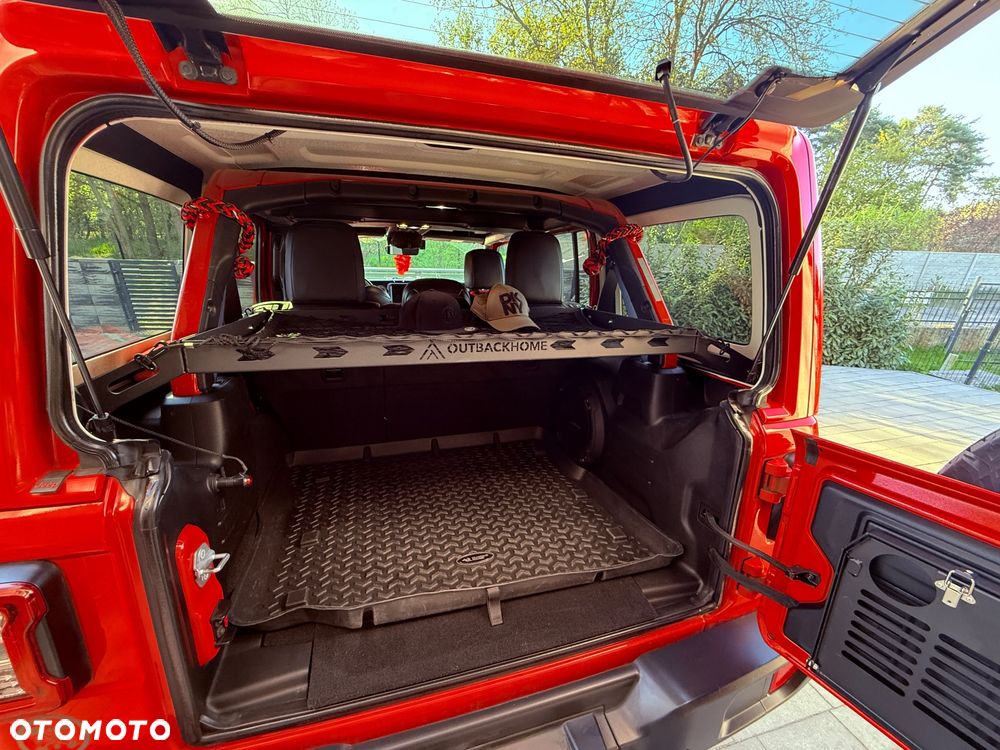 Jeep Wrangler Unlimited GME 2.0 Turbo Sahara - 5