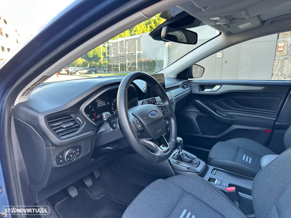 Ford Focus 1.0 EcoBoost MHEV Active X - 30