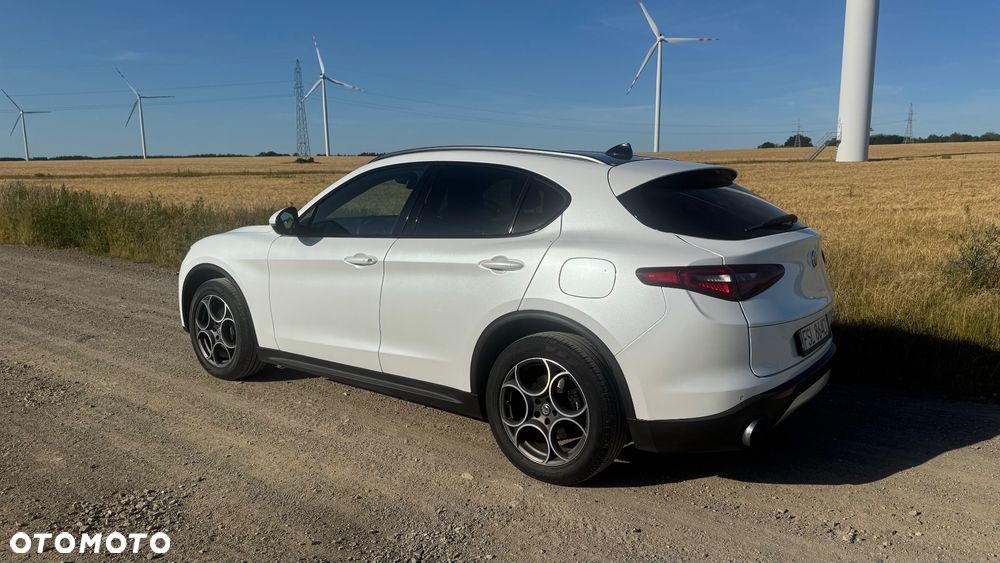 Alfa Romeo Stelvio 2.0 Turbo Executive Q4 - 2