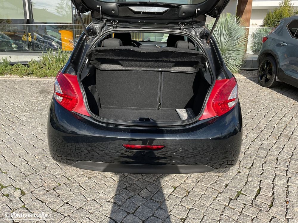 Peugeot 208 1.2 VTi Active - 15