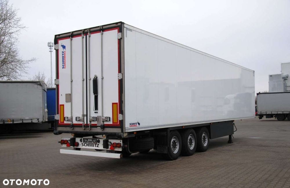 Schmitz Cargobull SKO, Doppelstock, Thermo King - 3