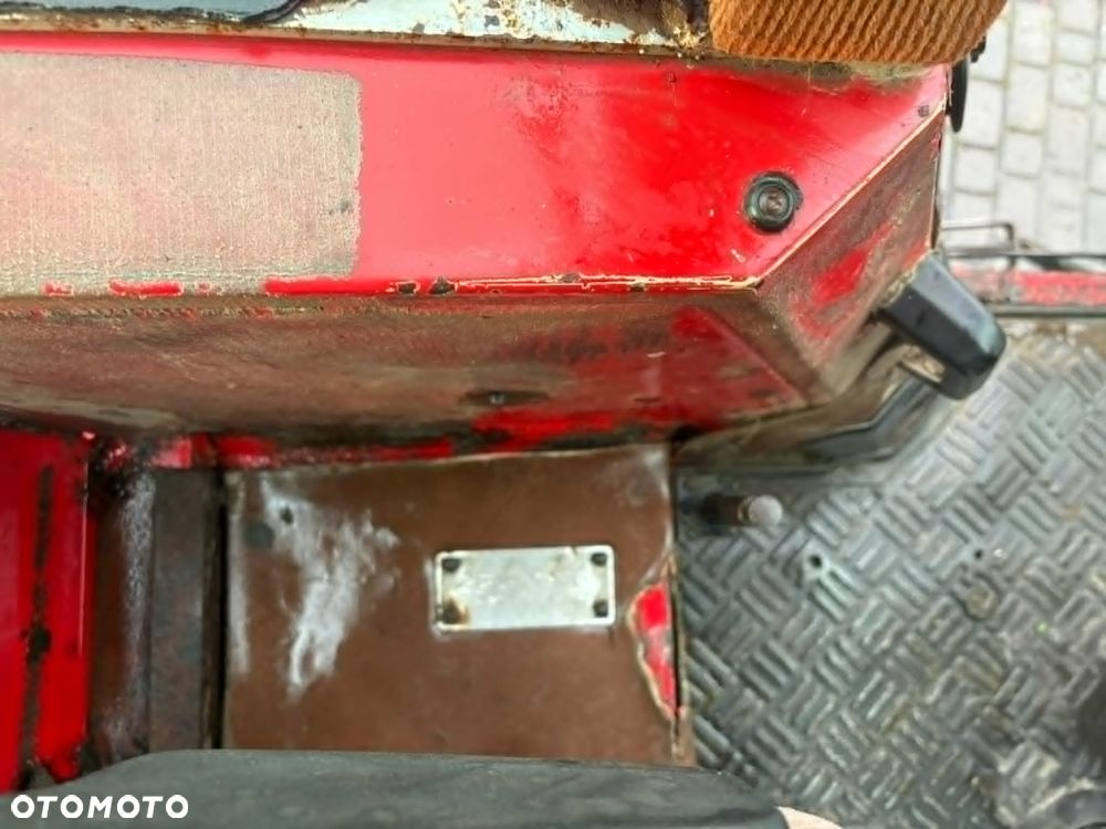 Massey Ferguson 698 - 17