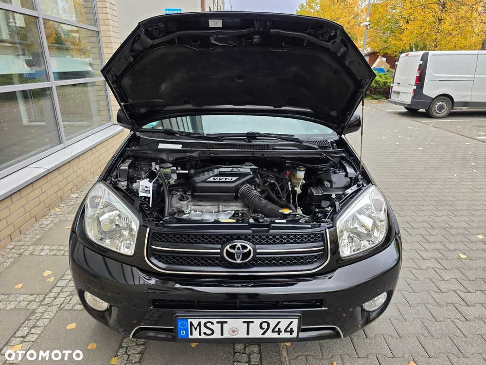 Toyota RAV4 4x4 Executive - 13