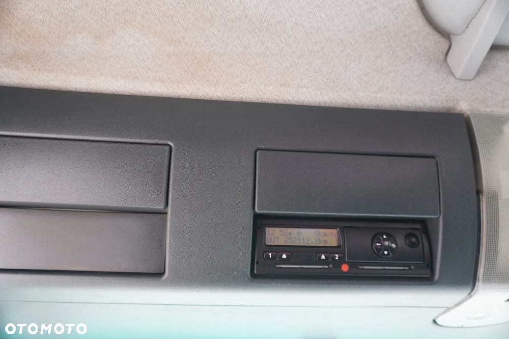 MAN TGS 35.400 8×4 E5 / Hakowiec HYVA LIFT 32.56 SE / Beczka Asenizacyjna 13000 l - 27