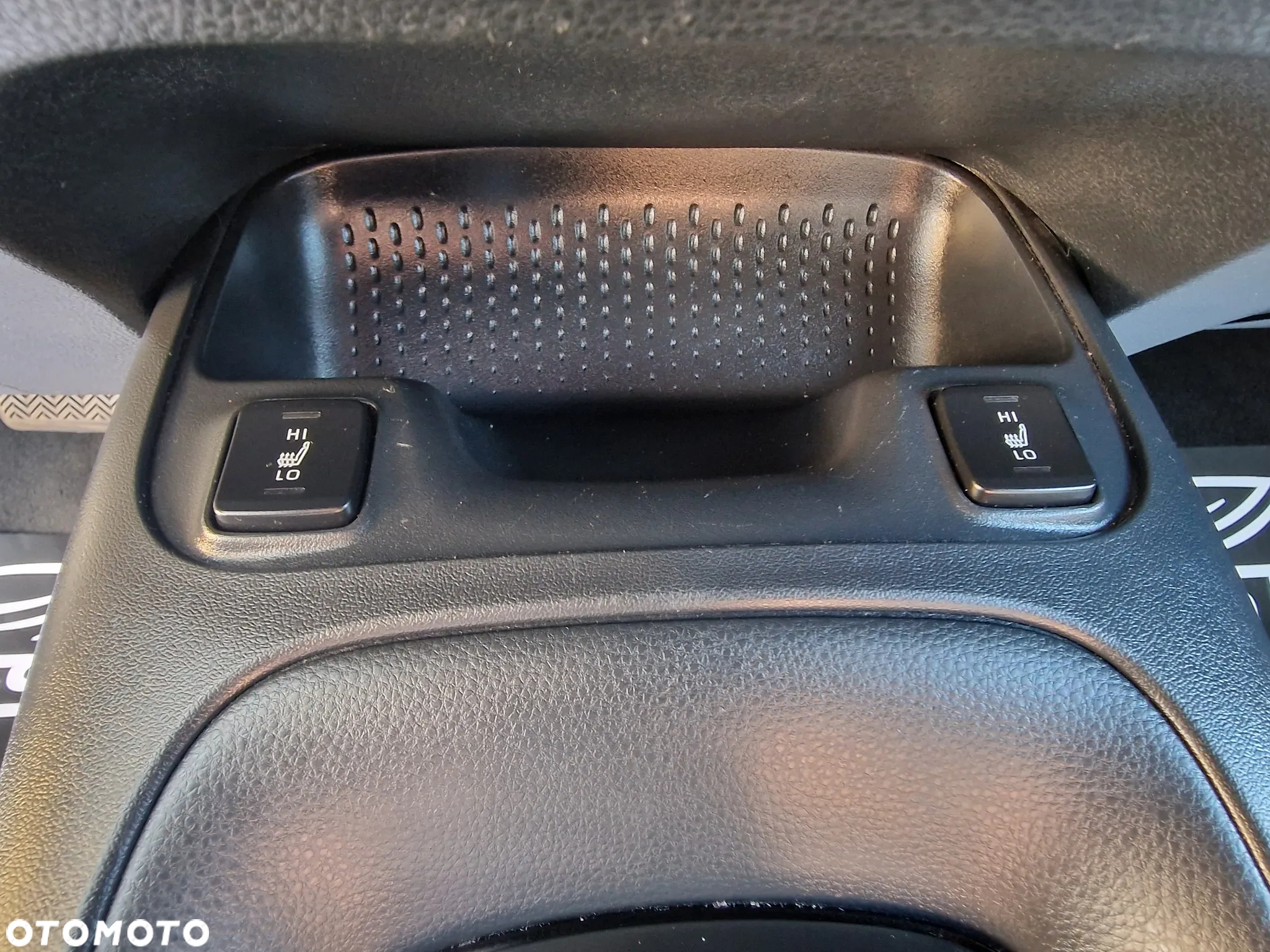 Toyota Corolla 1.8 Hybrid Active - 22