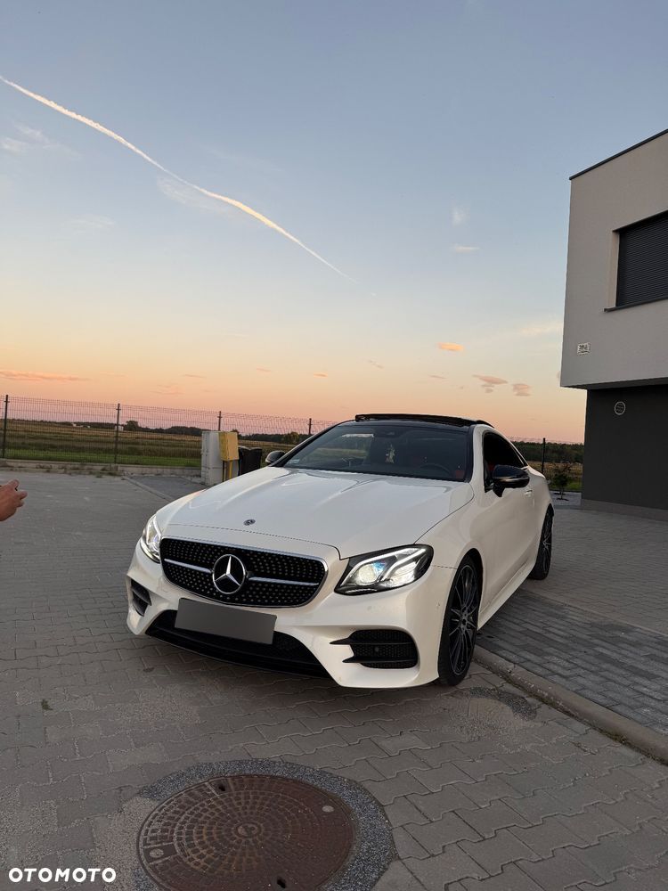 Mercedes-Benz Klasa E - 21