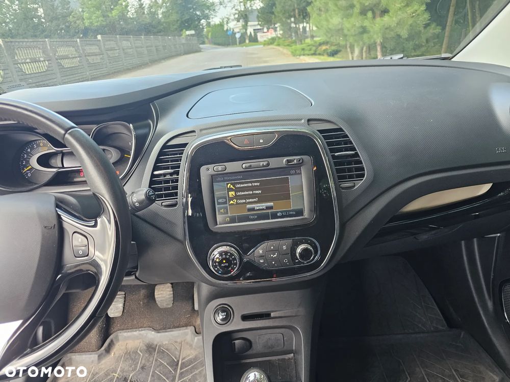 Renault Captur 0.9 Energy TCe Life EU6 - 11