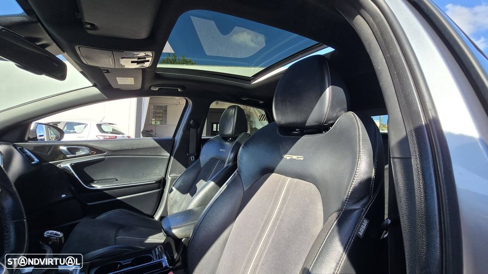 Kia ProCeed 1.6 CRDi GT Line - 13