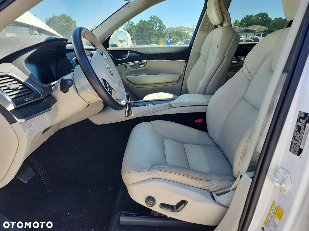 Volvo XC 90 T5 AWD Geartronic Momentum - 8