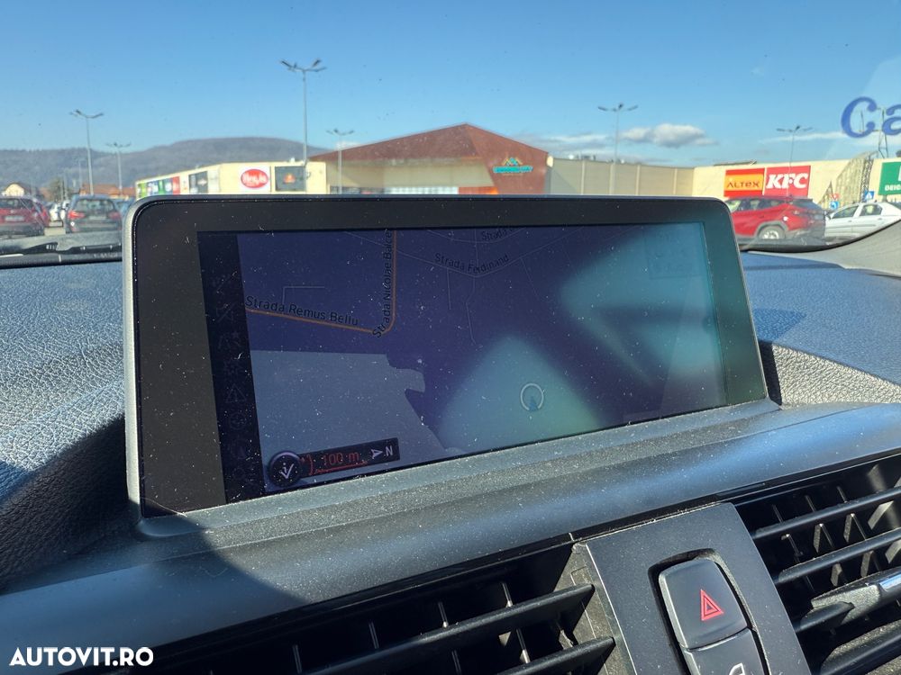 BMW Seria 1 116d DPF - 16