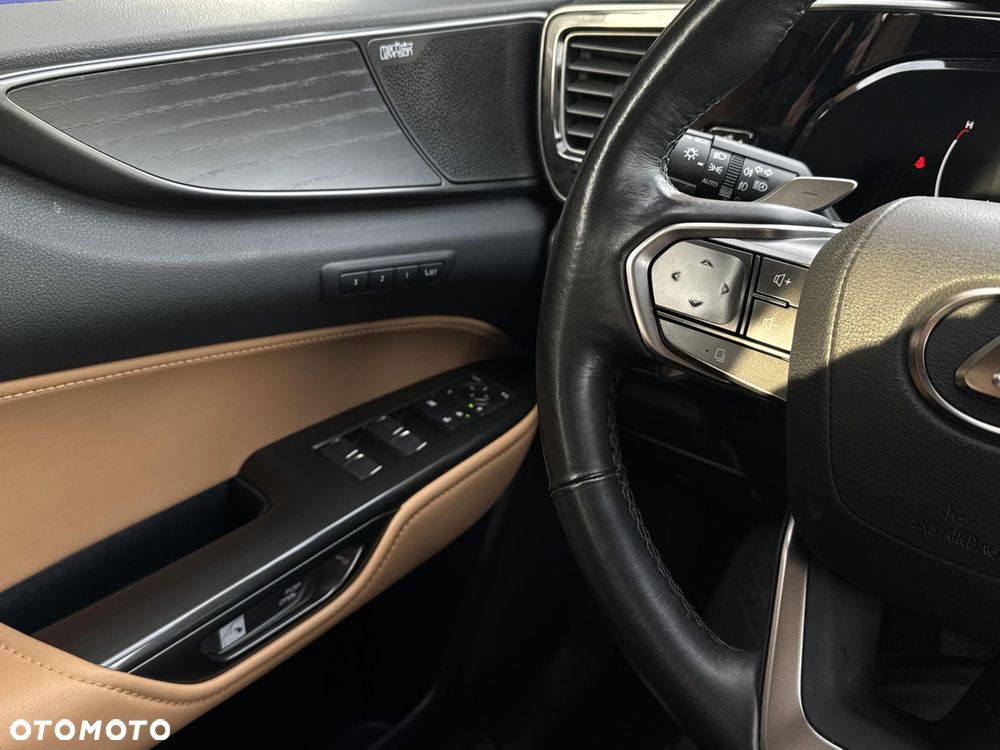 Lexus NX 350h Omotenashi AWD - 18