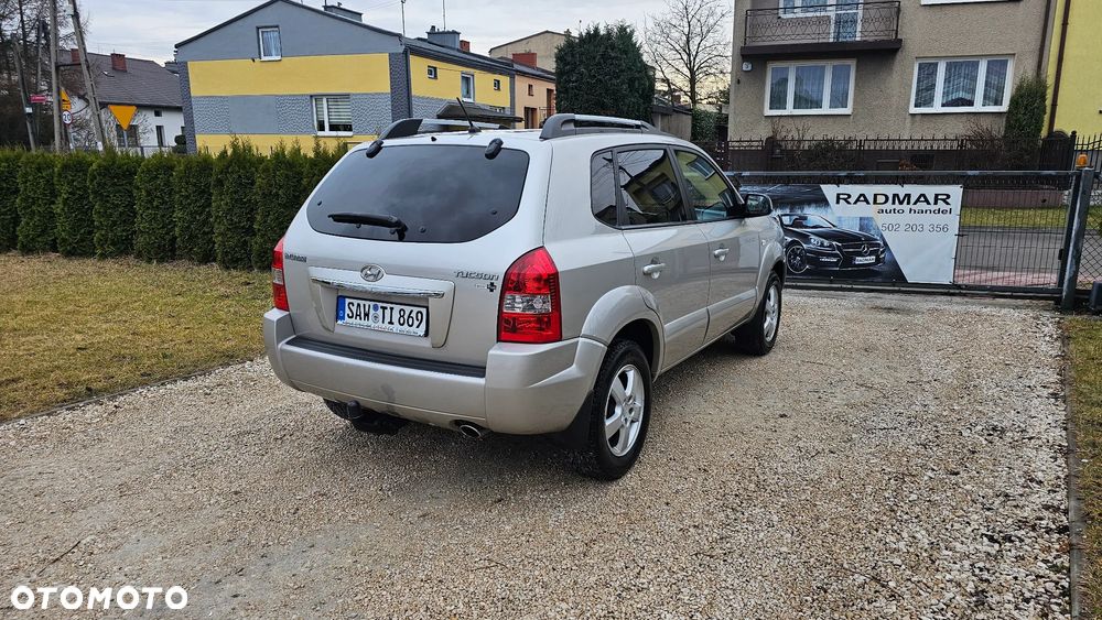 Hyundai Tucson 2.0 2WD GLS Style - 6