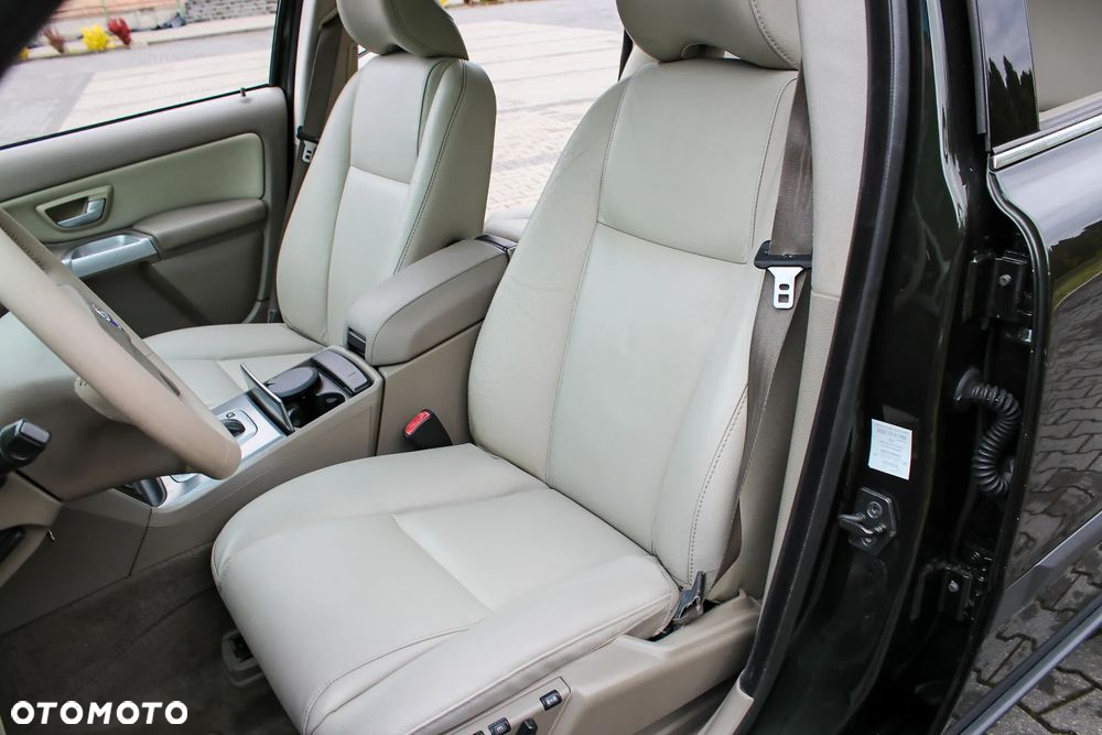 Volvo XC 90 2.9 T6 Momentum - 35
