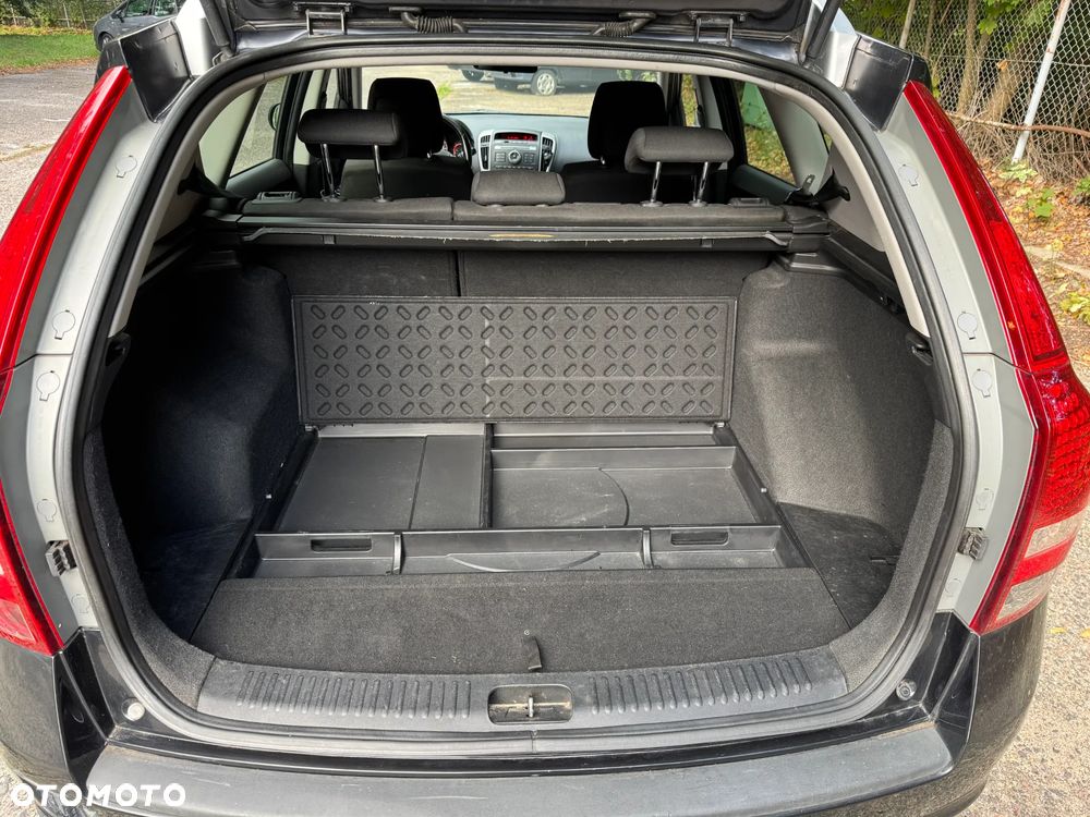 Kia Ceed - 7